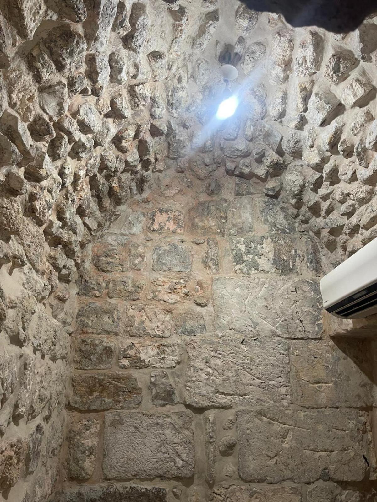 Bab El-Silsileh Hostel Jerusalem Ngoại thất bức ảnh