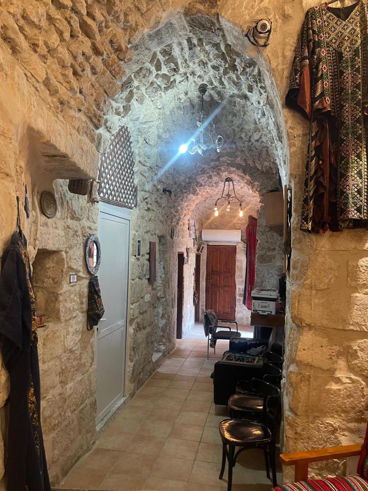 Bab El-Silsileh Hostel Jerusalem Ngoại thất bức ảnh